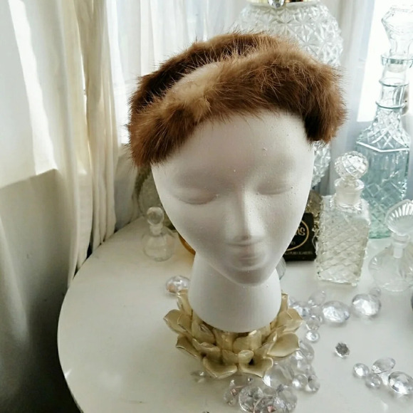 Vintage Hat | Brown Fur Fascinator With Bow main image 5